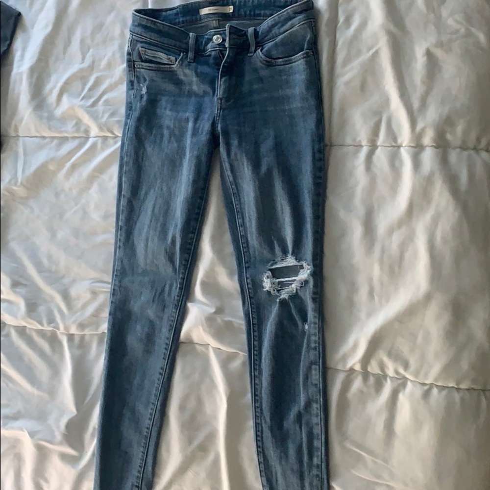 levi 711 skinny jeans